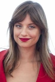 Michelle Jenner actor profile photo