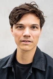 Sebastian Urzendowsky actor profile photo
