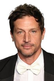 Simon Rex actor profile photo