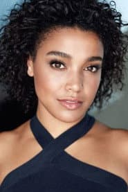 Lucy Barrett actor profile photo