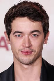 Tom Blyth actor profile photo