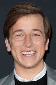 Skyler Gisondo actor profile photo