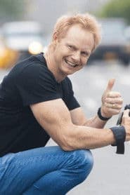 Jordan Matter actor profile photo