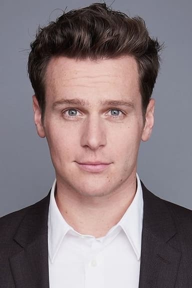 Jonathan Groff profile photo