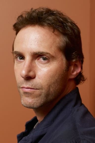 Alessandro Nivola profile photo