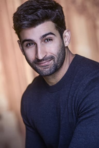 René Escobar Jr. profile photo