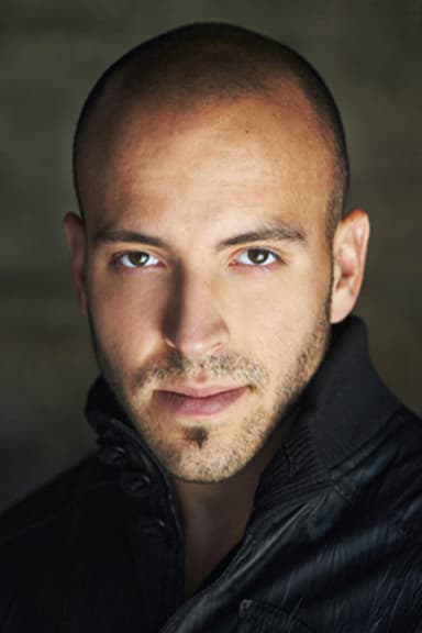 Chris Young profile photo