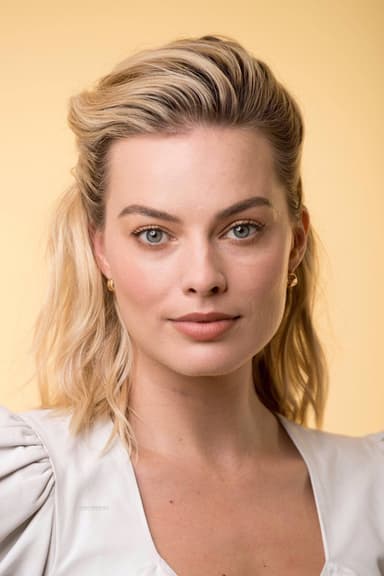 Margot Robbie profile photo