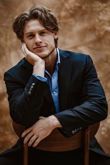 Brady Box profile photo