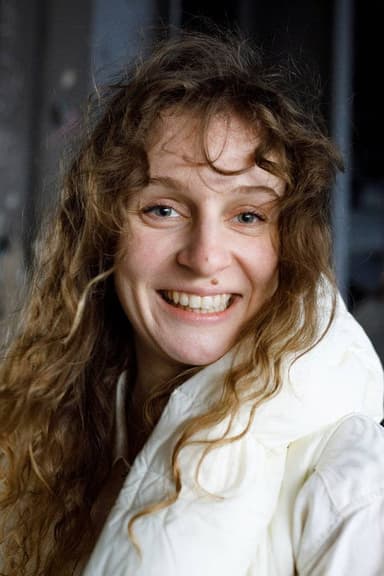 Julia Windischbauer profile photo