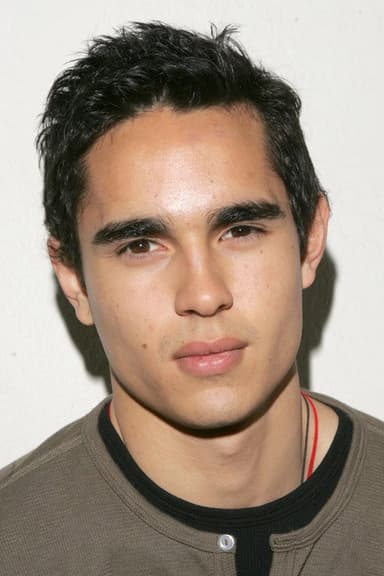 Max Minghella profile photo