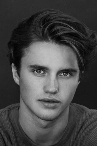 George Sear profile photo