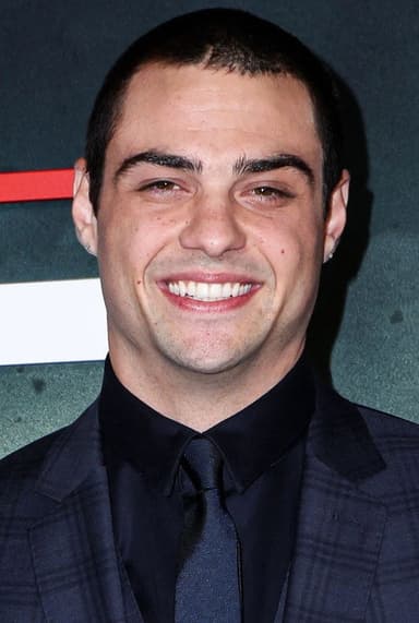Noah Centineo profile photo