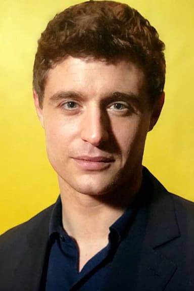 Max Irons profile photo