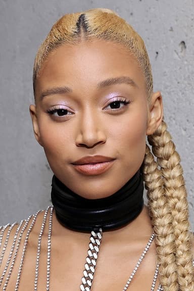 Amandla Stenberg profile photo