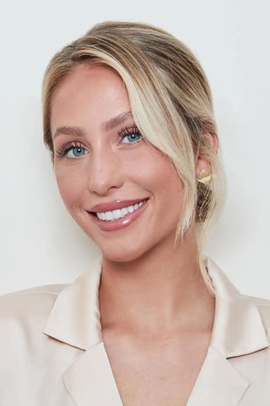 Alix Earle profile photo