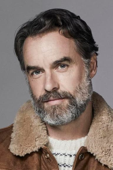Murray Bartlett profile photo