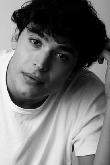 Berk Özgür profile photo