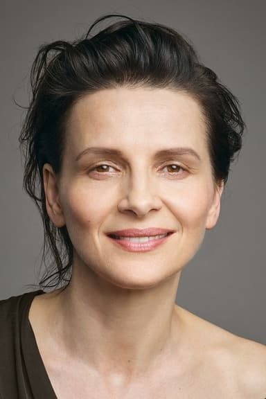 Juliette Binoche profile photo