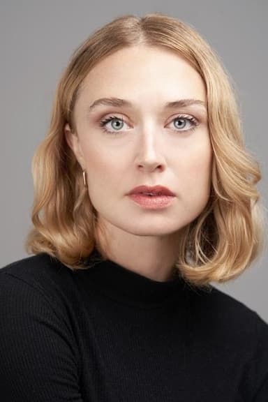 Tess Degenstein profile photo