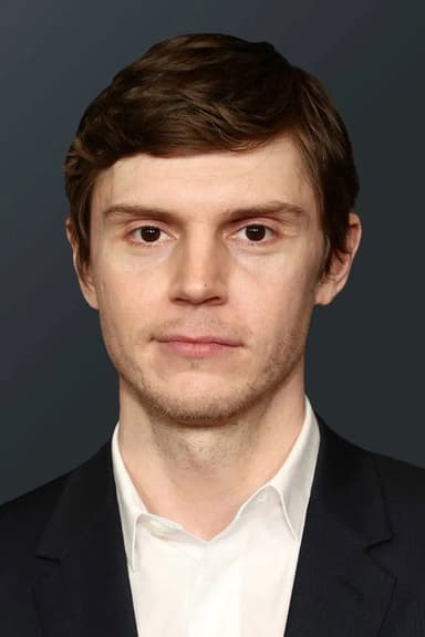 Evan Peters profile photo