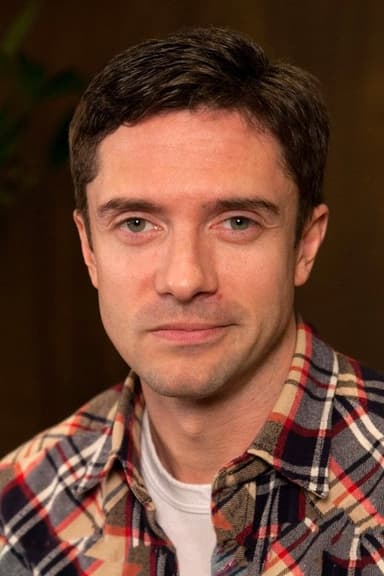 Topher Grace profile photo