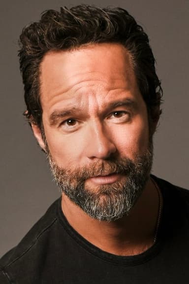 Chris Diamantopoulos profile photo