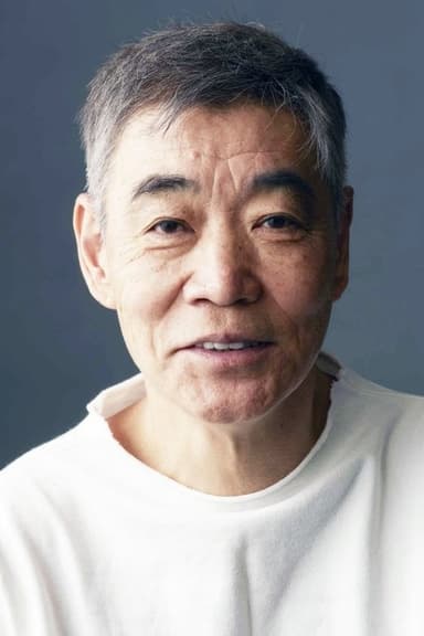 Akira Emoto profile photo