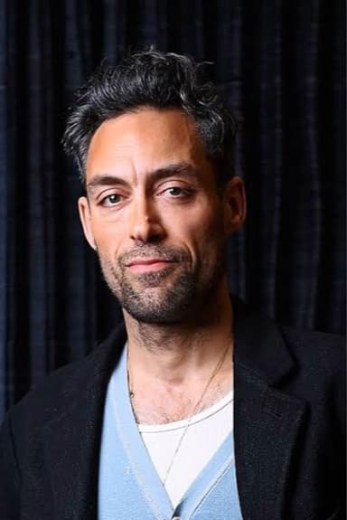 Alex Hassell profile photo