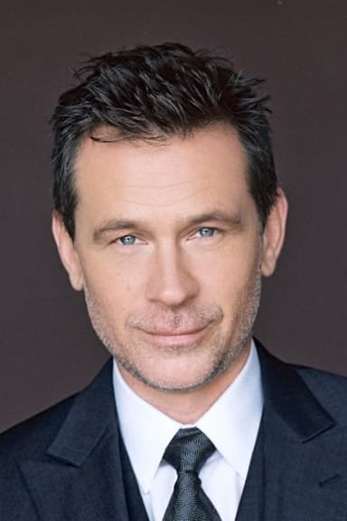 Connor Trinneer profile photo