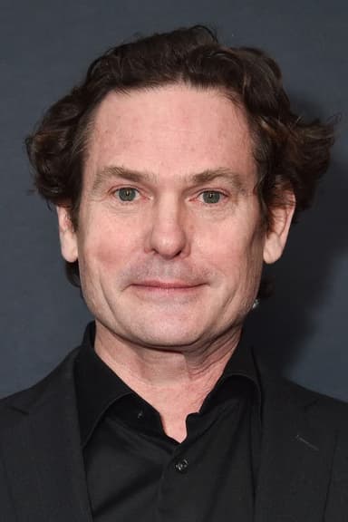 Henry Thomas profile photo