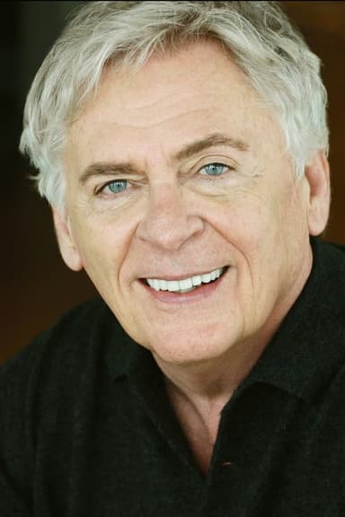 Daniel Davis profile photo