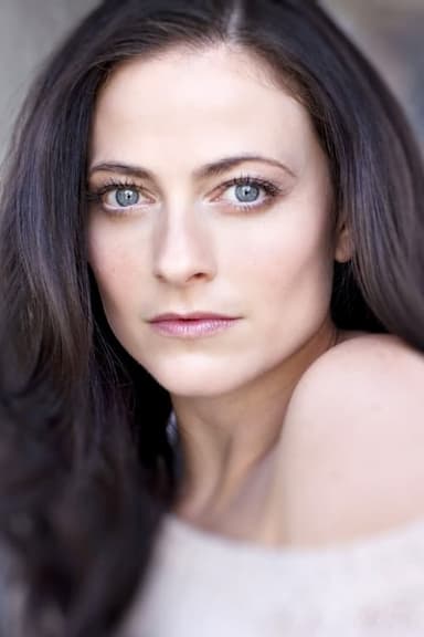 Lara Pulver profile photo