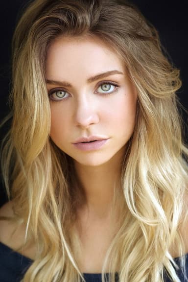 Maddie Phillips profile photo