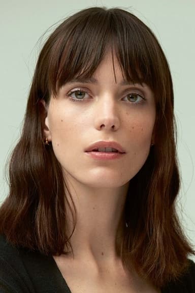 Stacy Martin profile photo