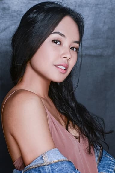 Chelsea Clark profile photo