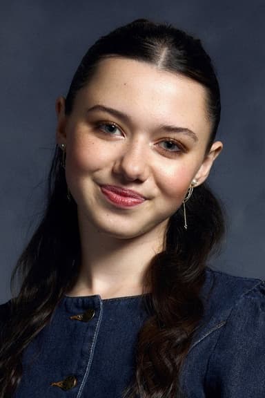 Violet McGraw profile photo