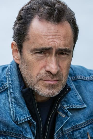 Demián Bichir profile photo
